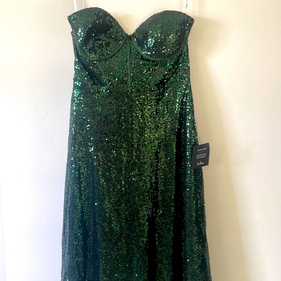 NWT | Lulus Green Sequins Strapless Dress - Picture 1 of 4